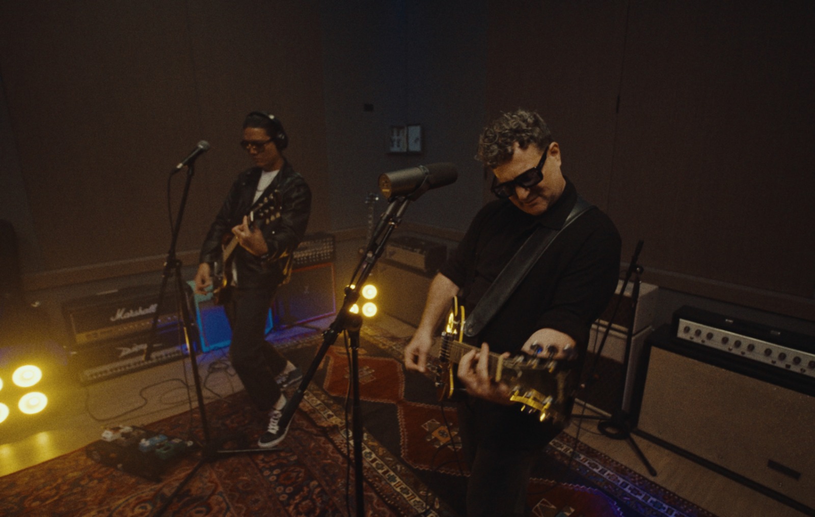 Jeffry Fischman nueva versión "En esta habitación" Fisch Studios